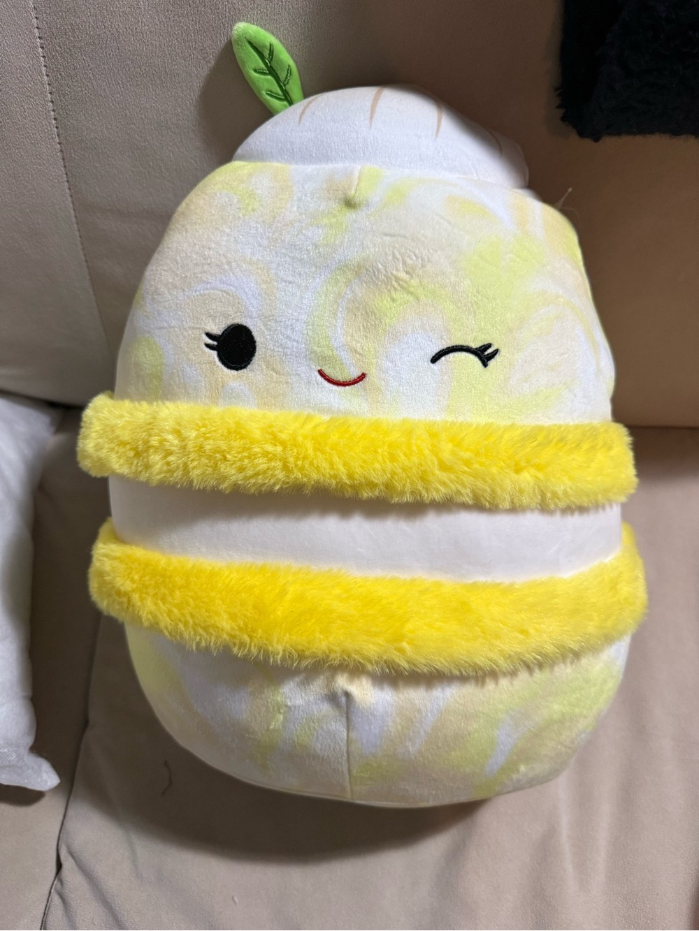 Squishmallow 12in Landry